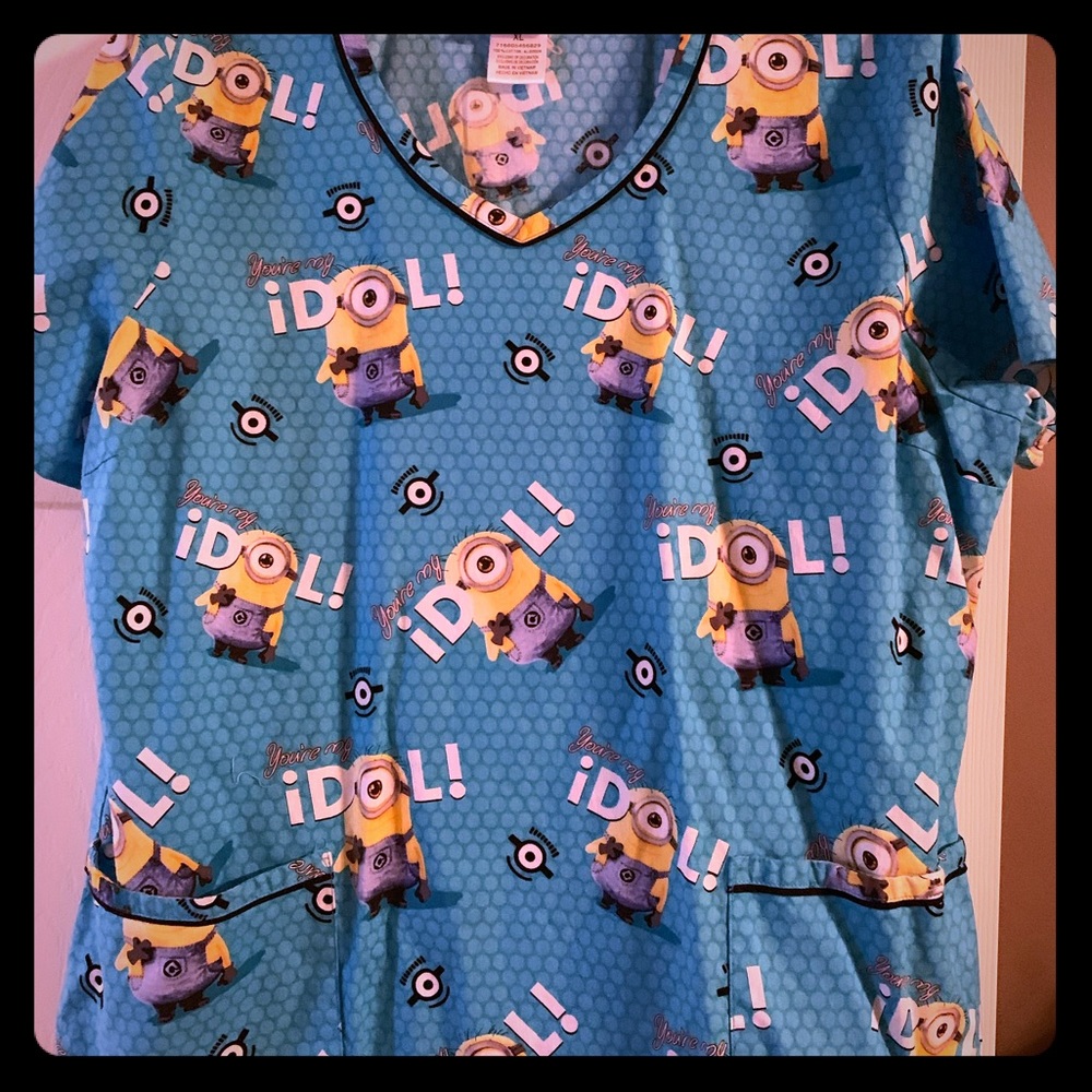 Scrub top